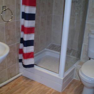 Single Room Shower